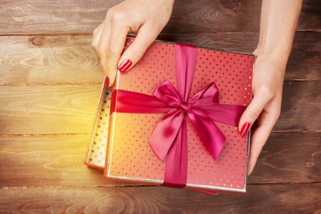 5 Christmas gift ideas for a woman